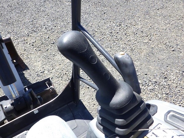 bobcat-hydraulic-excavator-image-36