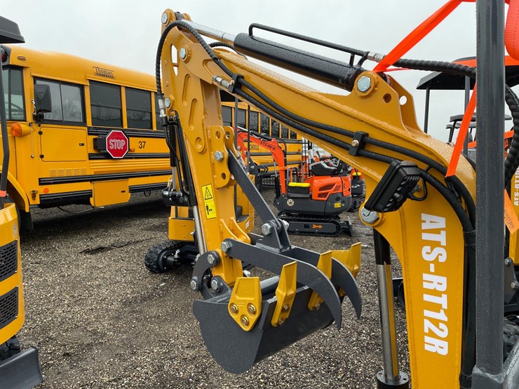 #3291-•-2026-ats-rt12r-mini-excavator-image-5