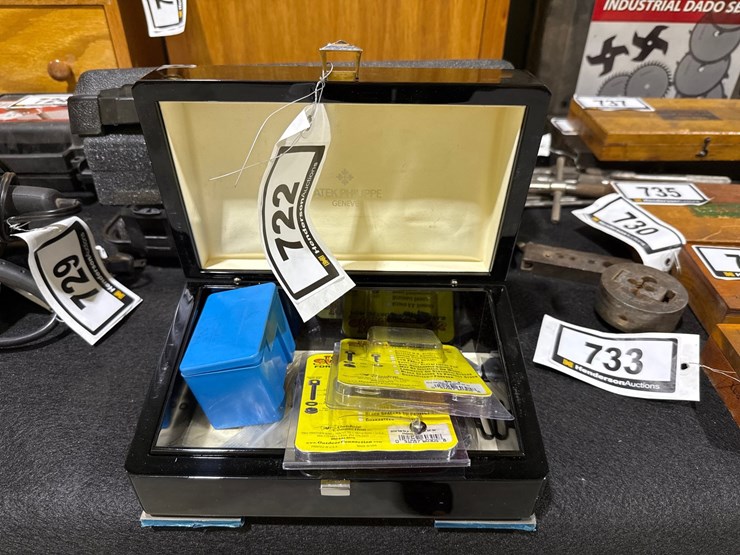 #722-•-protect-philippe-geneva-box-with-swivel-bases,-etc.-image-1