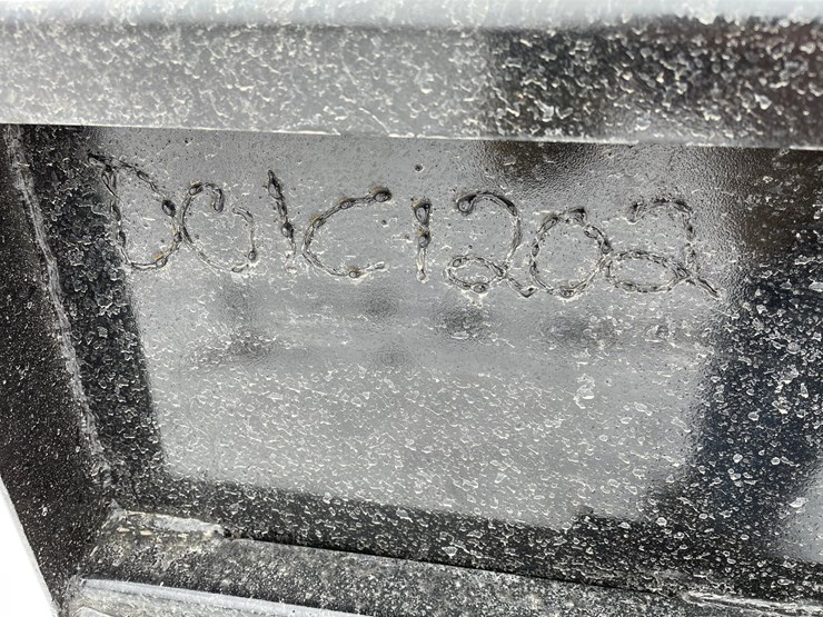 #2007-•-1.5-yard-skid-steer-mount-trash-hopper-image-15