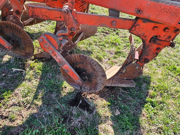 #537-•-5-bottom-plow-image-20