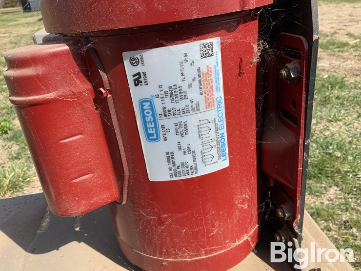 tiller,-broadcast-spreader-image-11