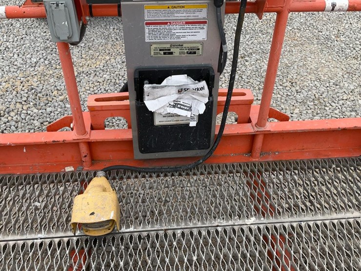 #308-•-2019-snorkel-46'-electric-articulated-boom-lift-image-32