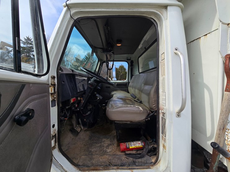 2000-international-2000-image-39