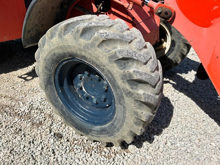 kubota-r420-image-12