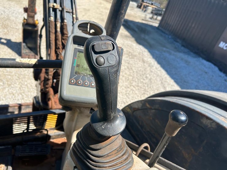 2015-deere-50g-image-23