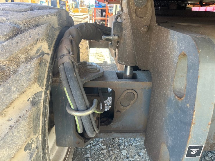 2019-snorkel-660sj-image-44