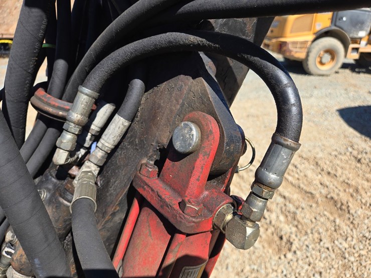 caterpillar-3208-image-45