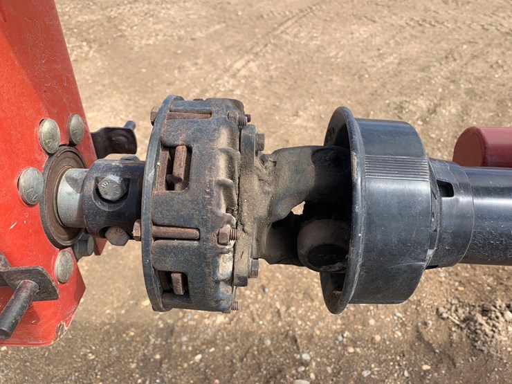 2011-new-holland-h7460-image-22