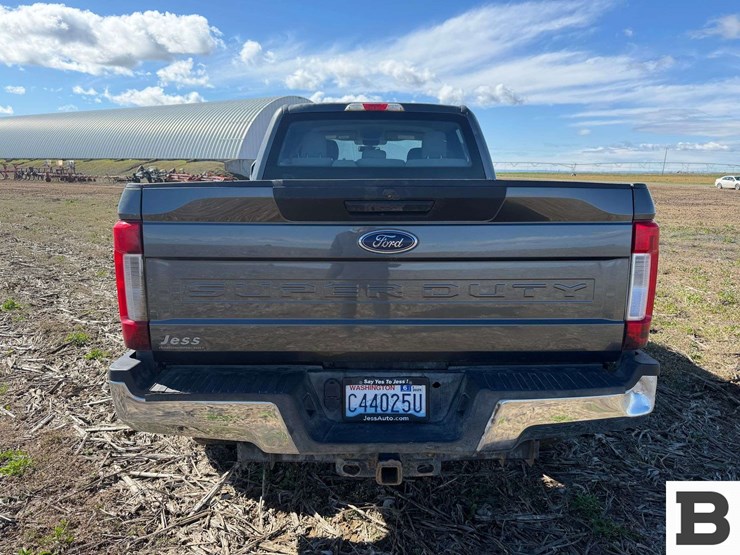 2019-ford-f250-image-4