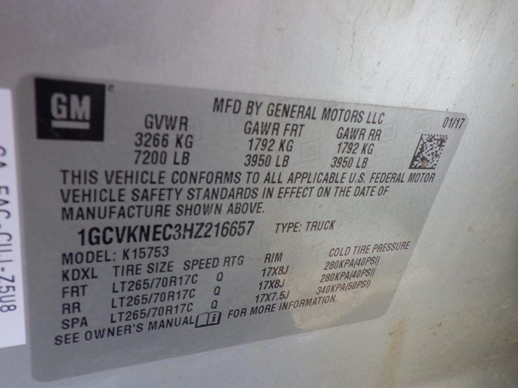 2017-chevrolet-1500-image-16