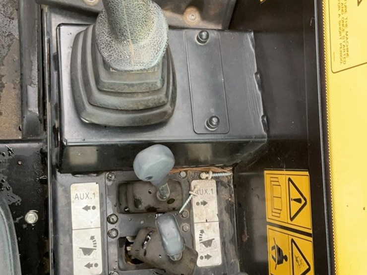 2022-jcb-510-56-image-25