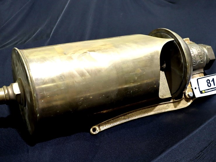 #82-•-brass-lunkenheimer-horn-image-1