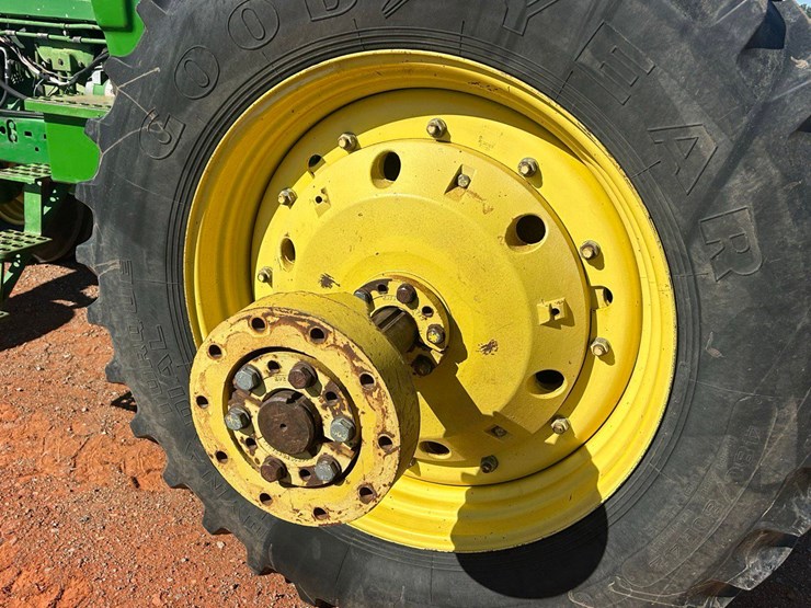 1989-john-deere-4755-image-14