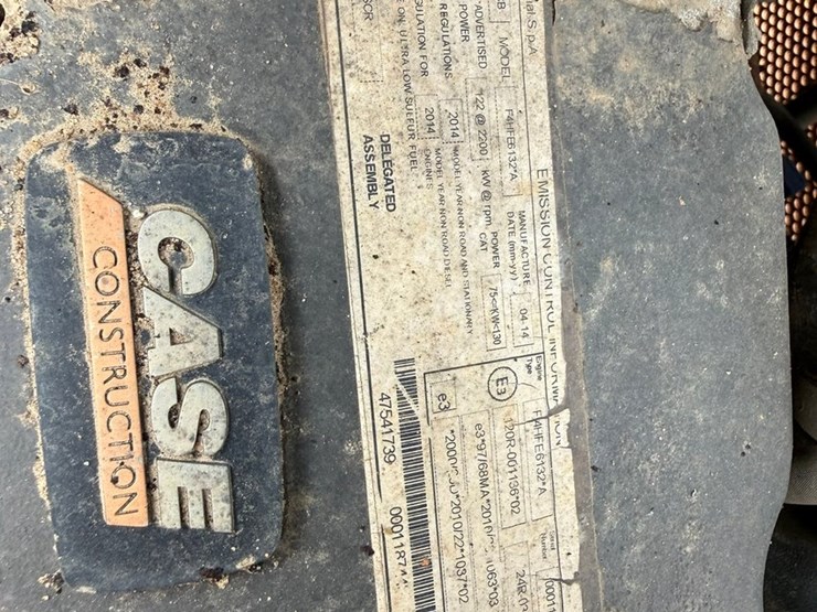 2016-case-1650m-image-82