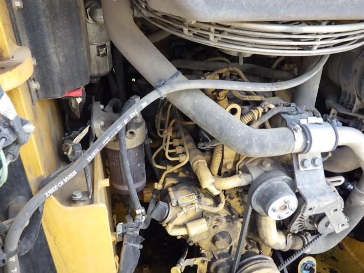 caterpillar-239d-image-11