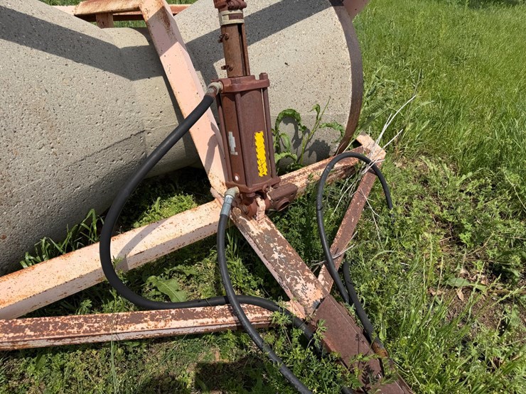 #45277-•-concrete-levee-packer-image-23