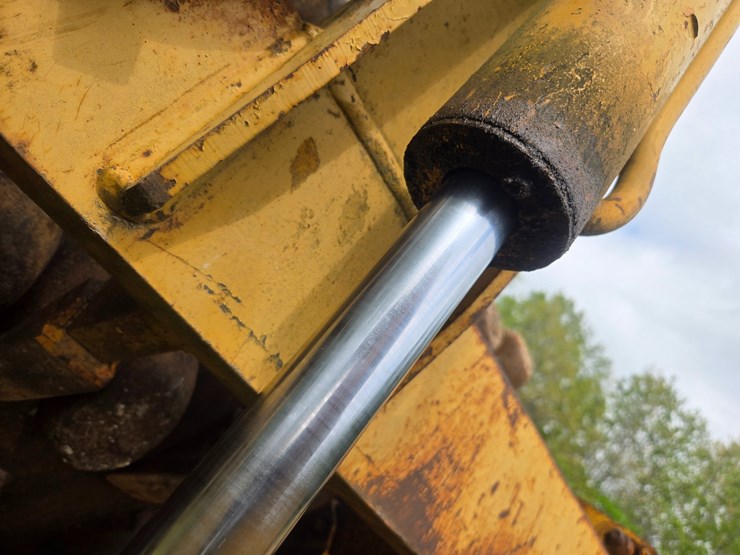 caterpillar-cp-323c-image-39