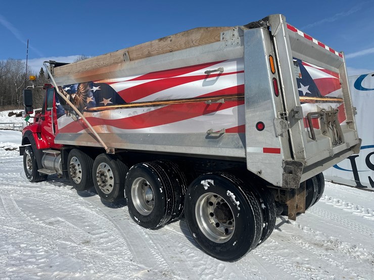 2012-international-7600-image-3