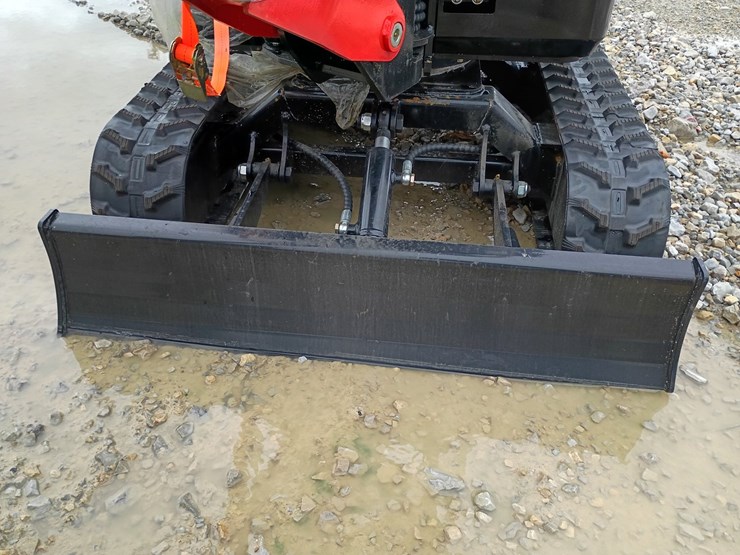 #l19-009-•-2026-tpm-18bs-mini-excavator-image-9