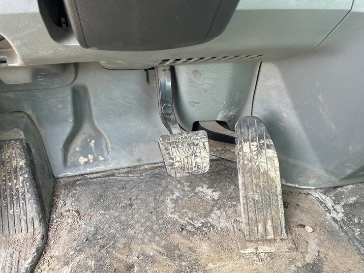 2017-kenworth-t680-image-91