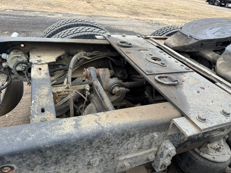 1995-kenworth-t600-image-32