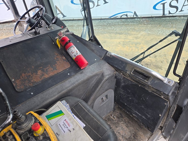 massey-ferguson-8-image-123