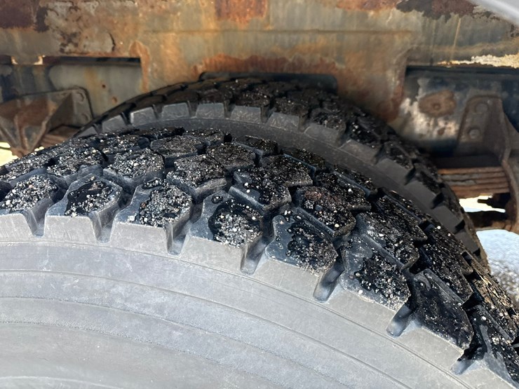 2014-international-4300-sba-image-60