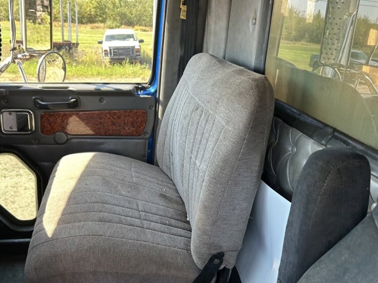 2006-western-star-4900-image-83