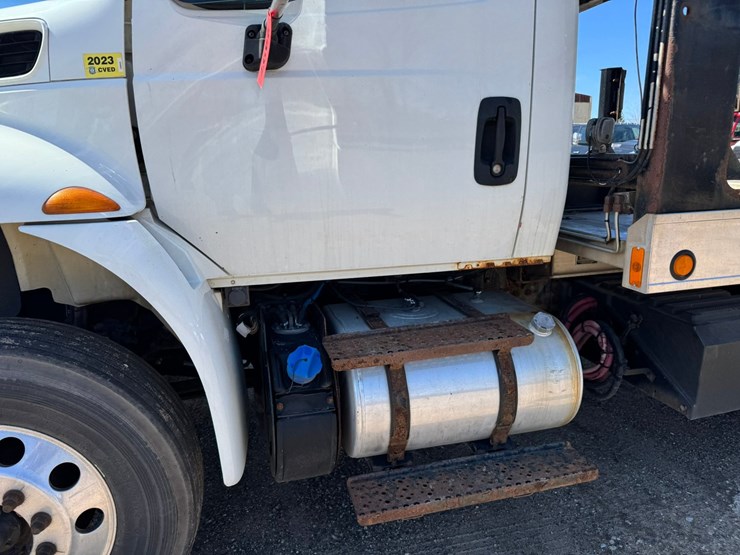 2018-international-4000-image-12