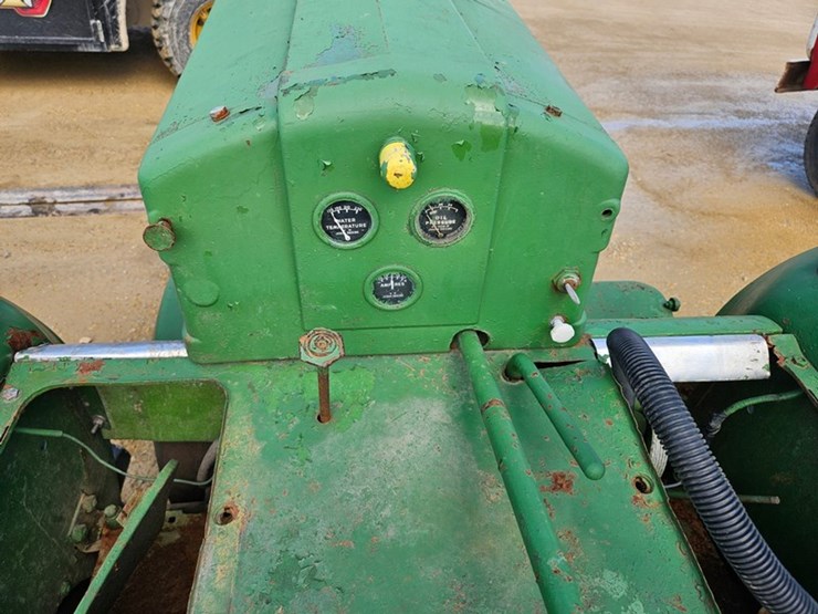 john-deere-model-a-image-31