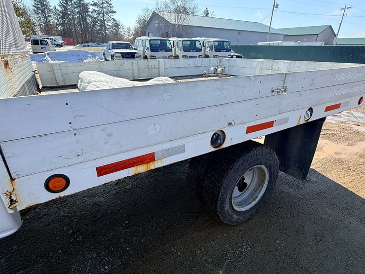 2006-chevrolet-3500hd-image-17