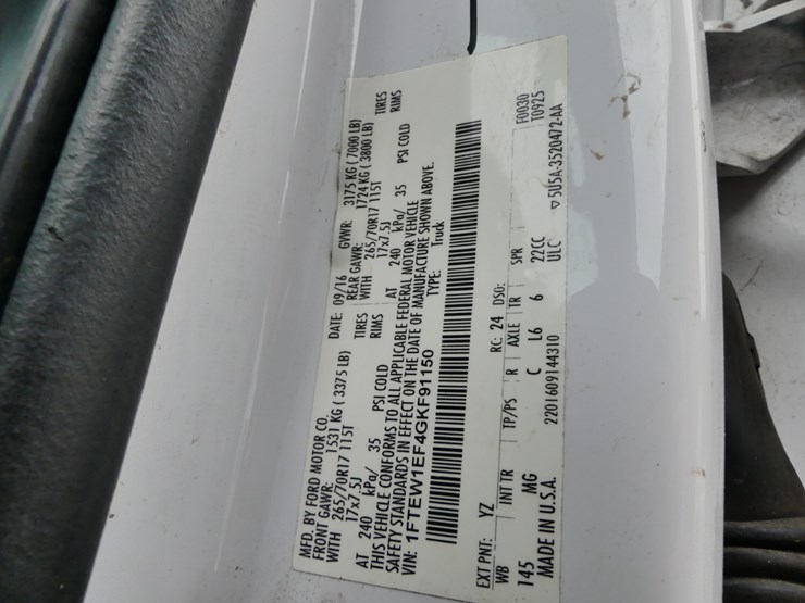 2016-ford-f150-xlt-image-15