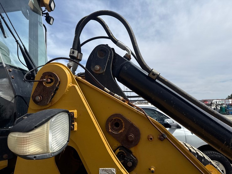 caterpillar-930h-image-18