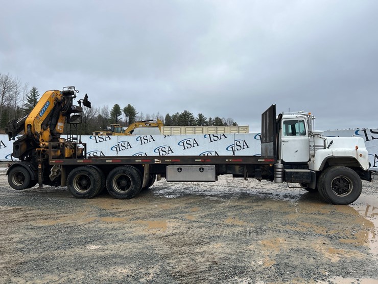 1999-mack-dm688s-image-6