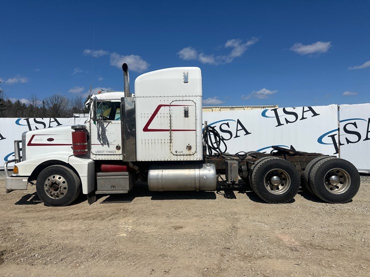 1994-peterbilt-359-image-2