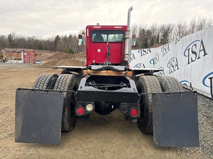 2008-peterbilt-386-image-4