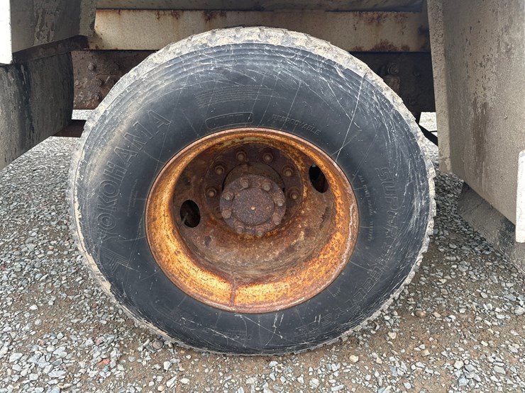 2010-international-4300-sba-image-71