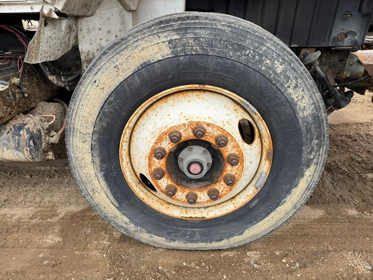 2007-international-durastar-4400-image-70