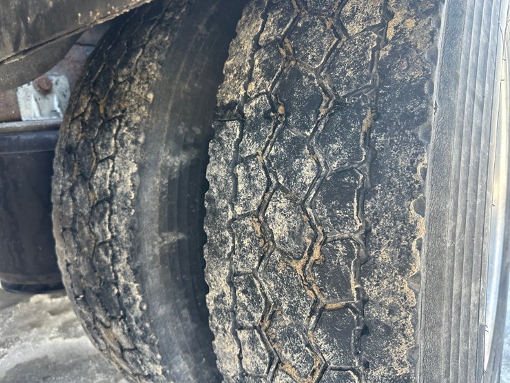 2017-international-lt-image-75