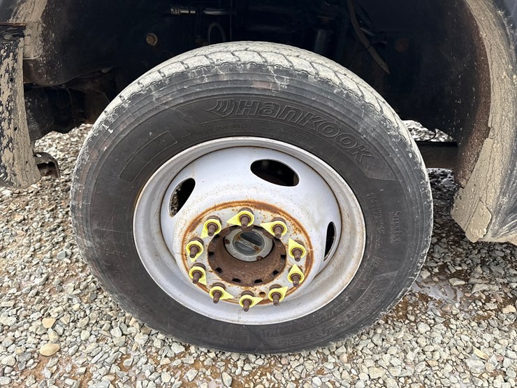 2015-ford-f550-image-71