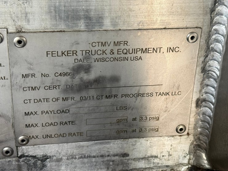 2012-international-7400-image-55