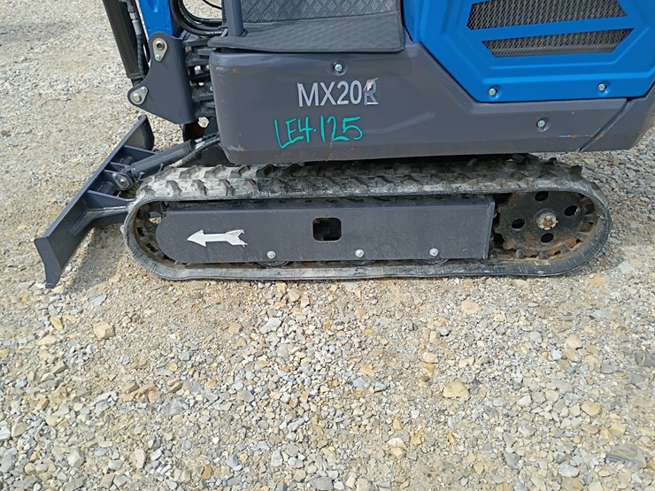 #24178-•-2025-agt-mx20r-mini-excavator-image-10