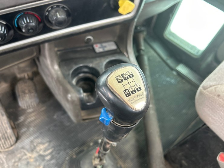 2007-kenworth-w900-image-64