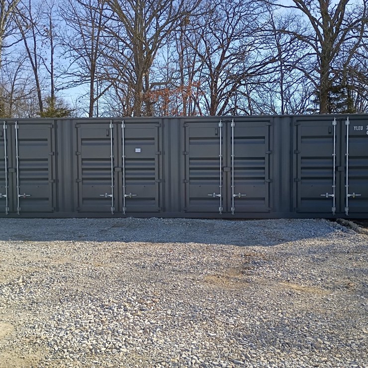 #L19-000 • 40ft Container