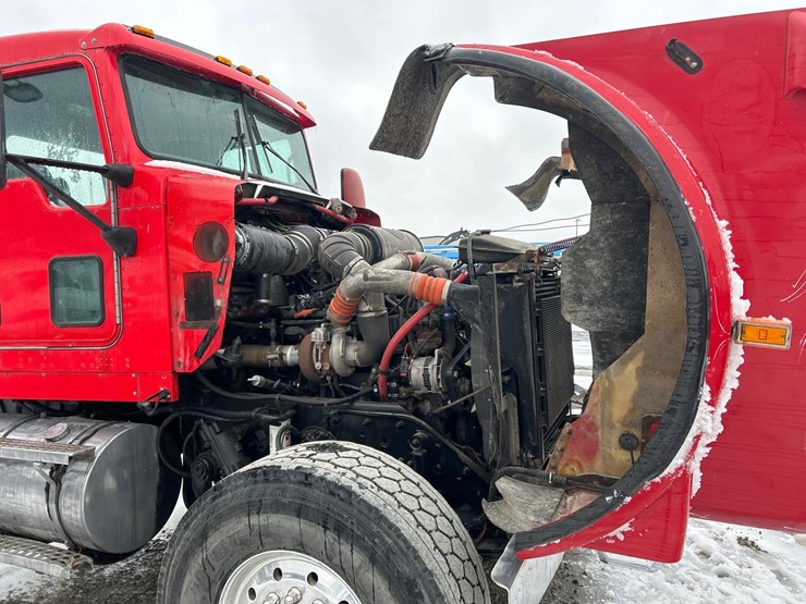 2007-kenworth-w900-image-36