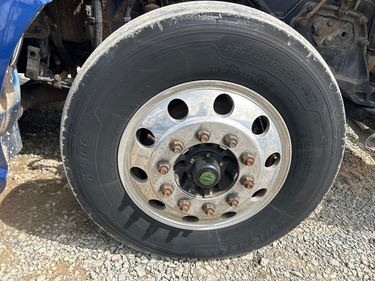 2017-kenworth-t660-image-73