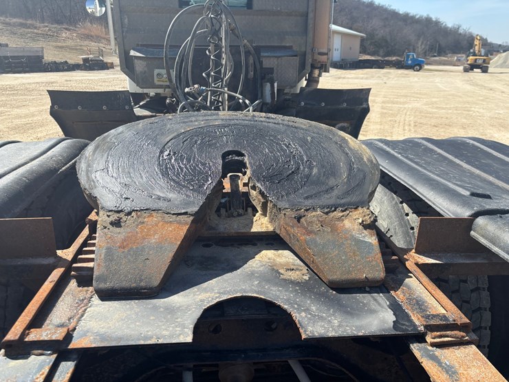 1994-international-9400-image-78