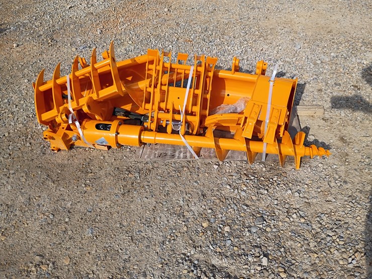 #23923-•-excavator-attachment-set-image-1