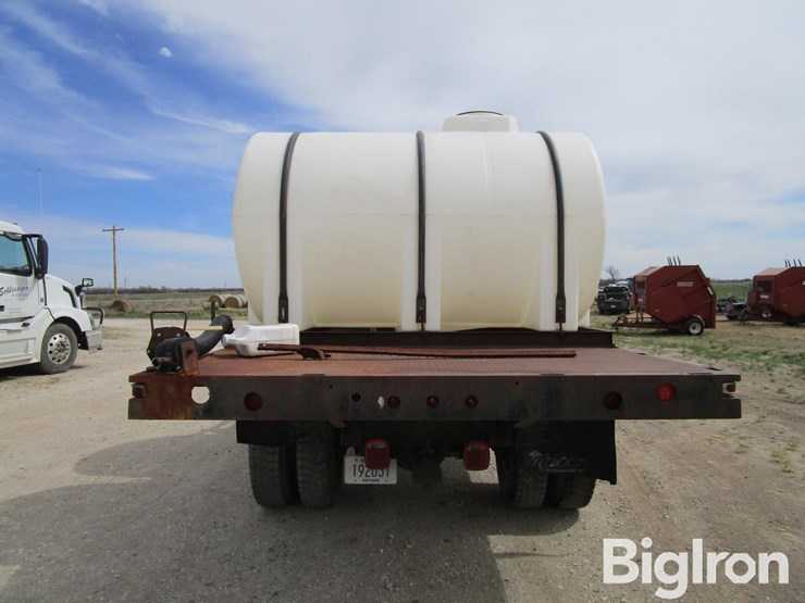 1977-gmc-6500-flatbed-truck-w/nurse-tanks-image-6